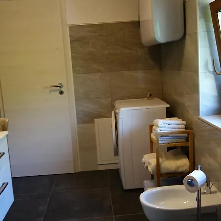 Apartma Pergola * Secovlje