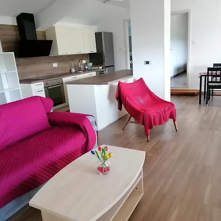 Apartma Apartma Pergola Secovlje