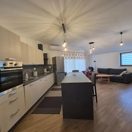 Apartma Pergola Secovlje